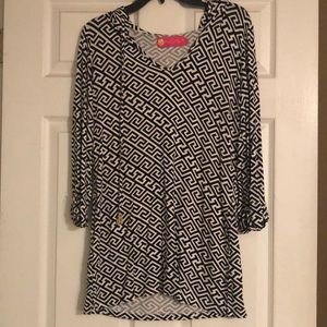 Geometric hooded print tunic